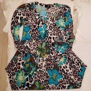 Spoint Top Size Small Leopard Cheetah Turquoise Floral Long Sleeve SOFT!